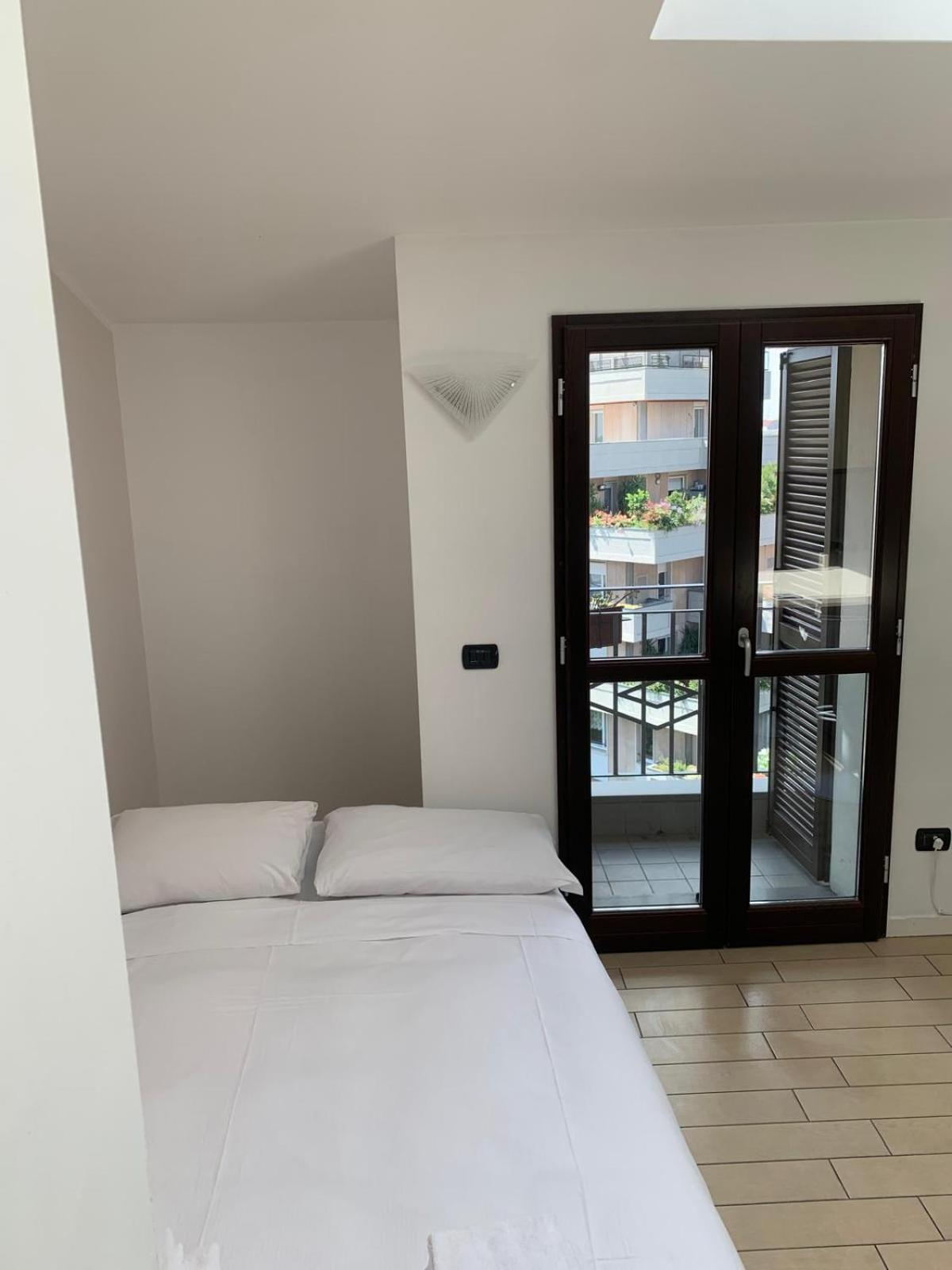Relstay - Buenos Aires Milan Luaran gambar